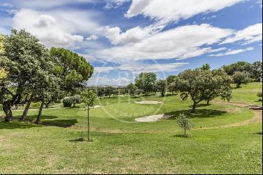 504 sqm luxury villa with pool and views for sale in Ciudalcampo, Ciudalcampo 28707