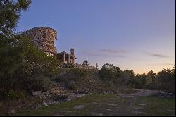 A unique farm on the Sierra de la Ballena.