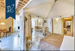 Luxury Boutique Hotel a few minutes from the Spanish Steps and Piazza del Popolo