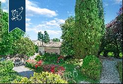 Villa of great historical and artistic prestige with vineyard in the heart of Veneto