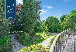 Villa of great historical and artistic prestige with vineyard in the heart of Veneto