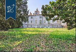 Villa of great of historical prestige and a 2.5-hectare park near Voghera 