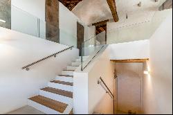 Luxurious penthouse on a 17th century Venetian Villa completely renovated