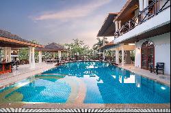 Massive Villa 11Bedroom at Hua Hin