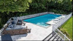 Newly Renovated Southampton Home With Pool