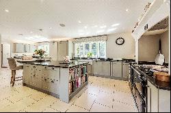 Grenville Road, Shackleford, Godalming, Surrey, GU8 6AX