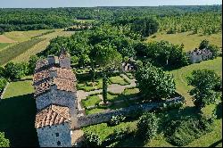 15th century castle classified MH, Renaissance jewel in Quercy