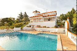 Detached house, 4 bedrooms, for Sale