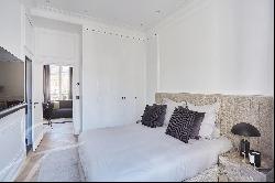 Aveneu Montaigne - Luxurious one bedroom apartment