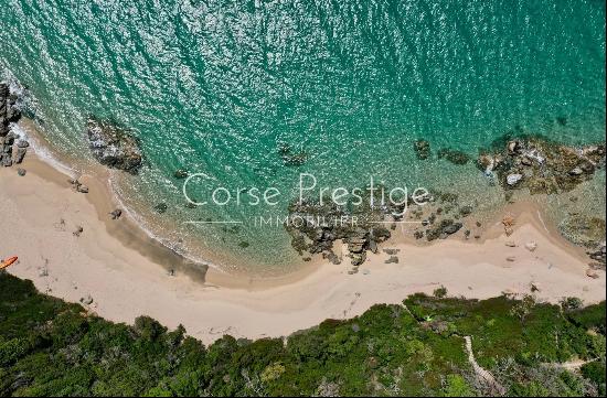 STONE HOUSE BY THE SEA ON THE BEACH FOR RENT IN CORSICA