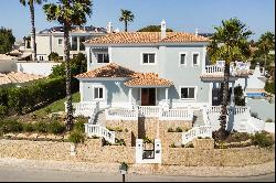 House, 5 bedrooms, for Sale