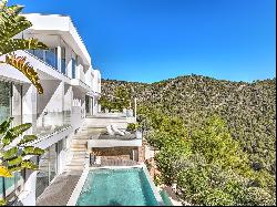 Modern designer Villa in Costa d'en Blanes near Palma de Mallorca