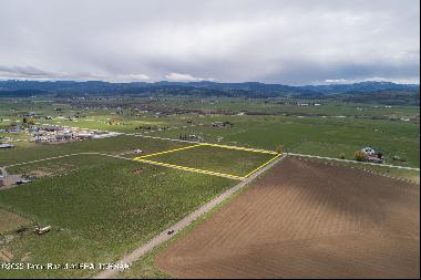 389426 square feet Land in Etna, Wyoming