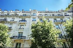 Victor Hugo - Beautiful One Bedroom with Eiffel Tower View