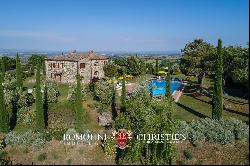 AGRITURISMO FOR SALE IN TORRITA DI SIENA, TUSCANY