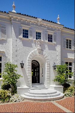 Meticulously Restored Piedmont Estate 