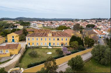 Quinta do Campo farm, on a 6 hectare land  in Valado dos Frades, Nazare.