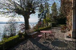 HISTORIC VILLA WITH DEPENDANCE ON LAKE MAGGIORE