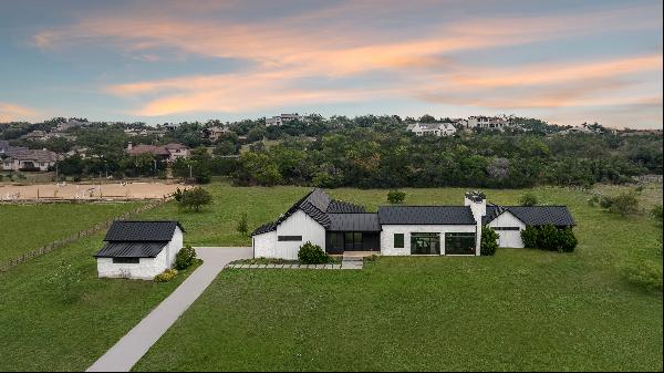 Hill Country Contemporary Equestrian Estate