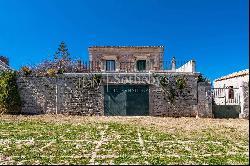 19th century villa nestled in the hills of Frigintini