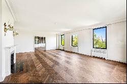 Rare Full Floor Emery Roth 12-Room on Central Park