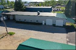 821 W Conway Road Unit Retail & Garages / U, Harbor Springs MI 49740