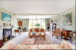 Stoneham, Lewes, East Sussex, BN8 5RJ