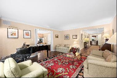 Madison Avenue BeautyThis spectacular oversized 2 bedroom and 2 1/2 baths is located just 