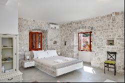 Waterfront Stone Villa, Dobrota, Kotor, Mongtenegro, R2194