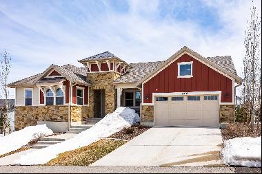 Showcase Home In Park City Heights With Main Floor Master Bedroom