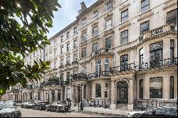 Ennismore Gardens, London, SW7 1AA