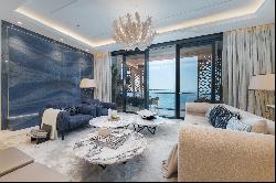 Chic Luxury Apartment with Full Sea Views