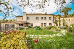 VILLA STORICA CON PISCINA IN VENDITA A FIRENZE, TOSCANA