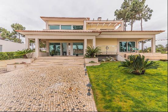 4 Bedroom Detached house, Almada