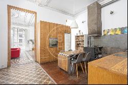 250 SQM BRIGHT FLAT IN THE HEART OF BARCELONA, Barcelona 08007