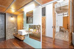 250 SQM BRIGHT FLAT IN THE HEART OF BARCELONA, Barcelona 08007