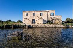 Pied dan s l'eau historic residence on Isola Lunga