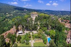 Rocca di Cetona, a superlative villa with breathtaking views