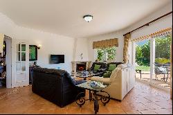 House, 4 bedrooms, for Sale