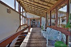 Rustic house in Praia dos Ossos