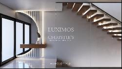 Four-Bedroom Luxury House, for sale, in Portimão, Algarve