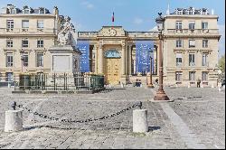 Palais Bourbon - Top Floor with Terrace