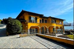 ELEGANT AND VERY SPACIOUS VILLA WITH ANNEX IN A WONDERFUL LOCATION