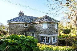 Tregassack Road, Ludgvan, Penzance, Cornwall, TR20 8XG