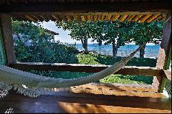 House designed by Octavio Raja Gabaglia at Manguinhos beach