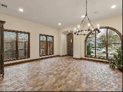Beautiful Spanish style home in the heart of Fort Worth!