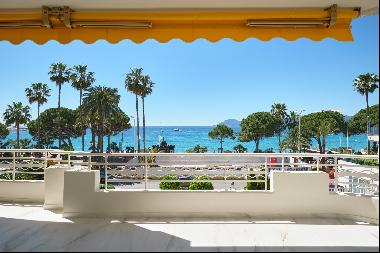 Cannes Croisette, Henri IV Résidence - Luxury 2 beds apartment on the seafront.