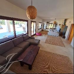 Stunning house for rent in San Lorenzo