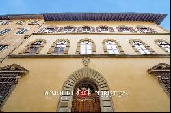 Florence - LUXURY PROPERTY WITH FRESCOES BY VASARI FOR SALE IN THE HISTORICAL CENTER