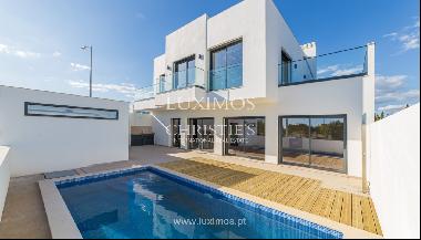 3 bedroom villa with pool and sea view, for sale in Tavira, Algarve